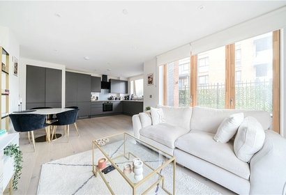 for sale copley close london 34471 - Gibbs Gillespie