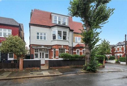 for sale hillcrest road london 34530 - Gibbs Gillespie