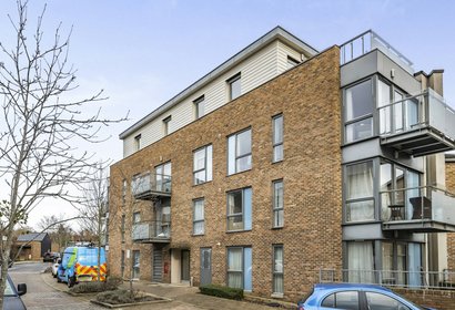 sold caulfield gardens london 34805 - Gibbs Gillespie