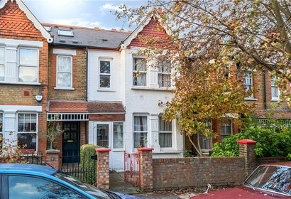 under offer windermere road london 34837 - Gibbs Gillespie