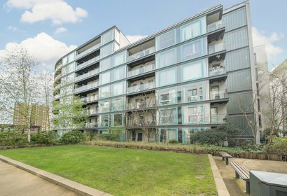 for sale station approach london 34885 - Gibbs Gillespie