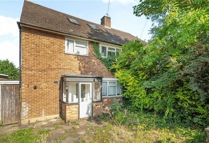 under offer binyon crescent london 34906 - Gibbs Gillespie