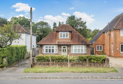 for sale hedgerley hill london 34917 - Gibbs Gillespie