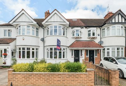 under offer cornwall road london 34944 - Gibbs Gillespie