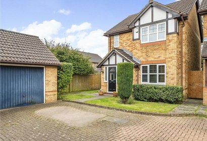 under offer wilder close london 34978 - Gibbs Gillespie