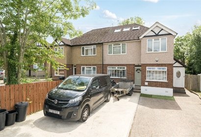 under offer valley close london 35158 - Gibbs Gillespie