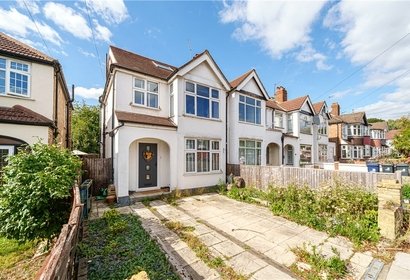 under offer barmouth avenue london 35162 - Gibbs Gillespie