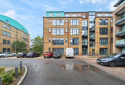 for sale brindley place london 35504 - Gibbs Gillespie