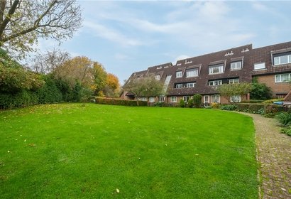 for sale abbeyfields close london 36175 - Gibbs Gillespie