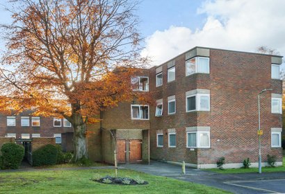 sold hawkesworth close london 36218 - Gibbs Gillespie