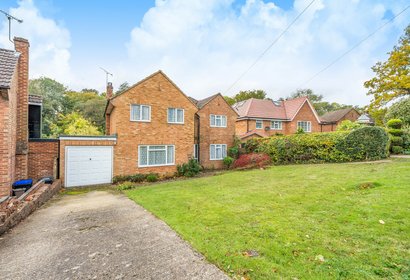 sold the uplands london 37062 - Gibbs Gillespie