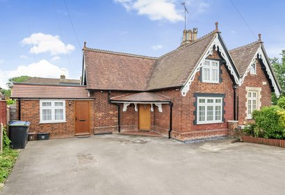 under offer oxford road london 37243 - Gibbs Gillespie