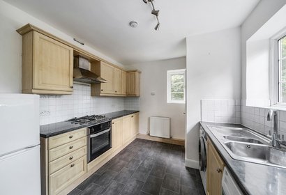 for sale nugents court london 37389 - Gibbs Gillespie