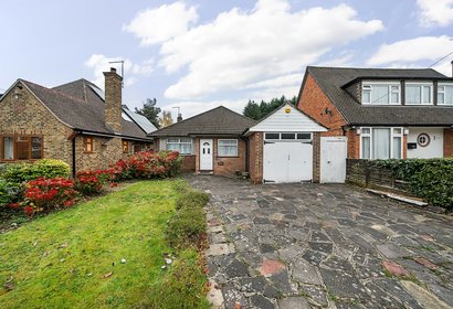 sold woodstock drive london 37668 - Gibbs Gillespie