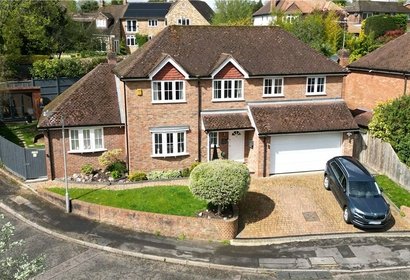 for sale roberts wood drive london 37748 - Gibbs Gillespie