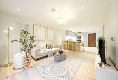 under offer paramount house london 38010 - Gibbs Gillespie