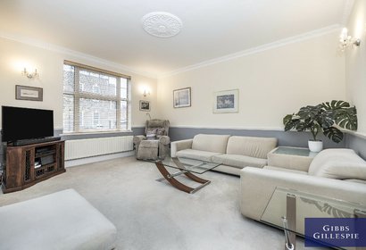 available 1 london 38236 - Gibbs Gillespie