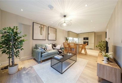 for sale paramount house london 38265 - Gibbs Gillespie