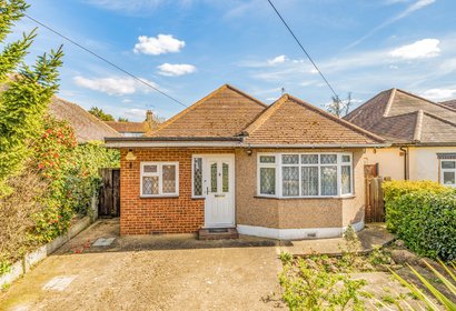 for sale downs avenue london 38576 - Gibbs Gillespie