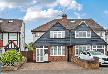 sold roundways london 39094 - Gibbs Gillespie