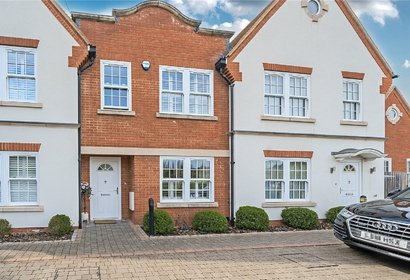 for sale kingsway london 39142 - Gibbs Gillespie