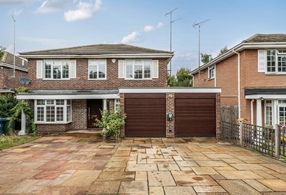 for sale leavesden road london 39521 - Gibbs Gillespie