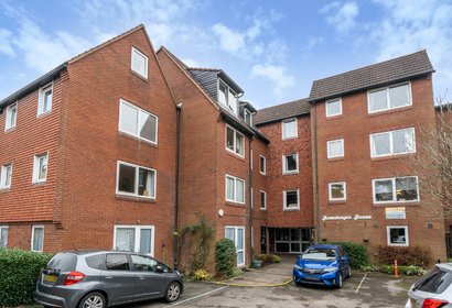 for sale oakdene close london 40159 - Gibbs Gillespie
