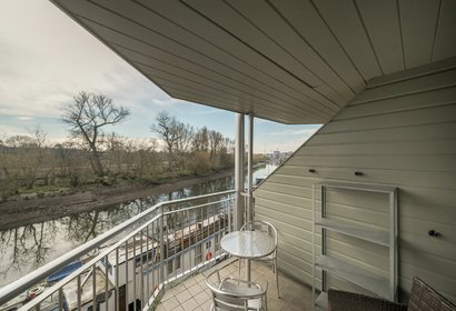 for sale kew bridge road london 40409 - Gibbs Gillespie