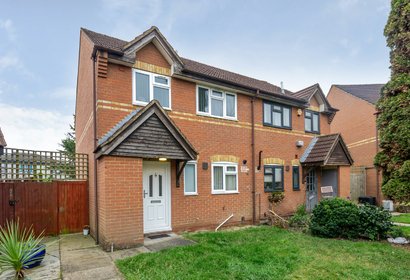 under offer lowdell close london 40792 - Gibbs Gillespie