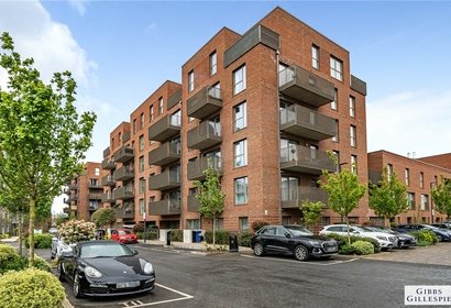 for sale hargrave drive london 40857 - Gibbs Gillespie