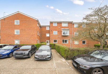 for sale haslam close london 40860 - Gibbs Gillespie