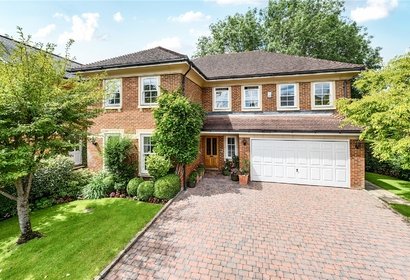 for sale st. martins london 40875 - Gibbs Gillespie