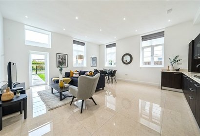 for sale grand approach london 40976 - Gibbs Gillespie