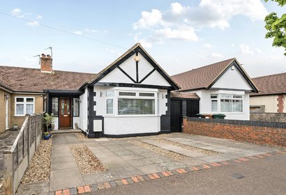 under offer sherborne way london 41383 - Gibbs Gillespie