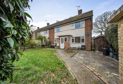 under offer southbourne gardens london 41387 - Gibbs Gillespie