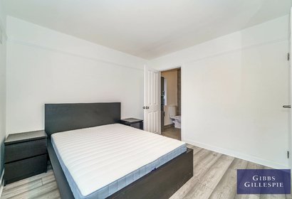 to let cherry crescent london 41483 - Gibbs Gillespie