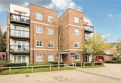 to let kenmare close london 41712 - Gibbs Gillespie