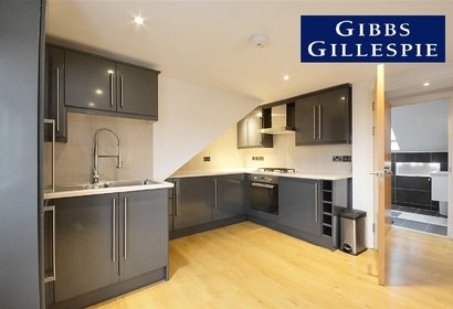 available 18 london 41744 - Gibbs Gillespie