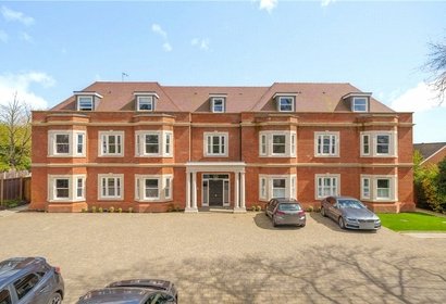 for sale ducks hill road london 41872 - Gibbs Gillespie