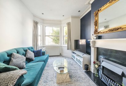 for sale hindes road london 42140 - Gibbs Gillespie