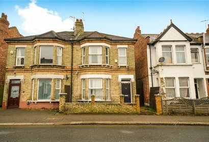 under offer headstone road london 42259 - Gibbs Gillespie