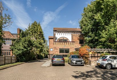 for sale welcote drive london 42308 - Gibbs Gillespie