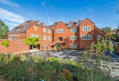 for sale 7, birchwood house london 42580 - Gibbs Gillespie