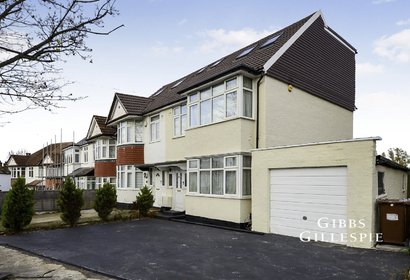 to let dudley gardens london 42902 - Gibbs Gillespie