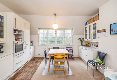 let first floor flat london 43395 - Gibbs Gillespie