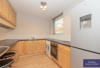 to let hawkesworth close london 43512 - Gibbs Gillespie
