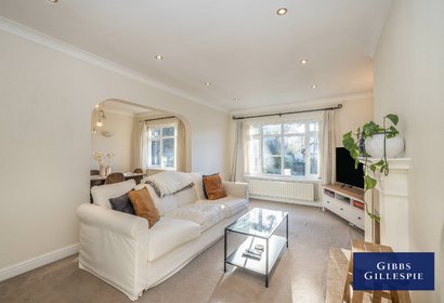let agreed eastbury avenue london 43675 - Gibbs Gillespie