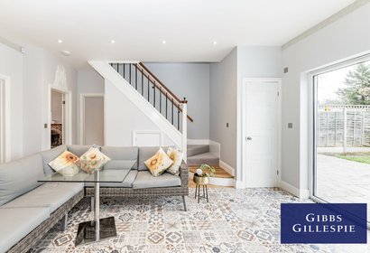 to let marsh lane london 43783 - Gibbs Gillespie