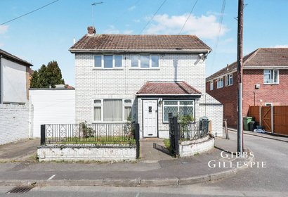 let agreed haven close london 44126 - Gibbs Gillespie