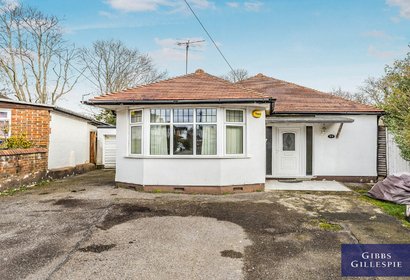 to let southbourne close london 44130 - Gibbs Gillespie